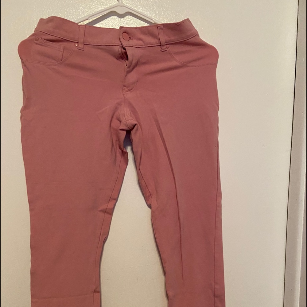 Stretch pants